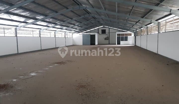 Amazing! Warehouse Ready to Use Below Market Price in Cakung, East Jakarta Industrial Area for Sale