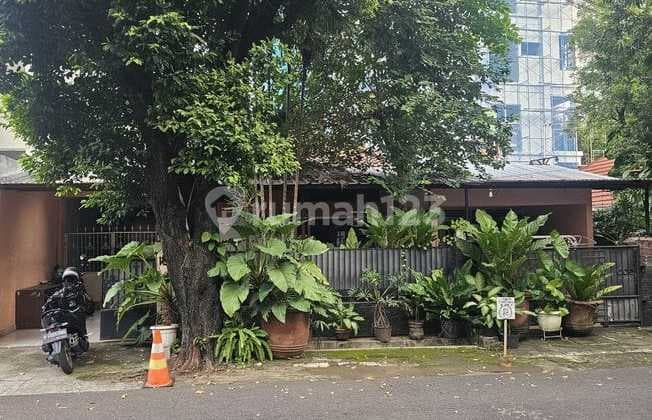 Near Blok M, Land-Only House for Sale in Gandaria, Keb Baru, South Jakarta.