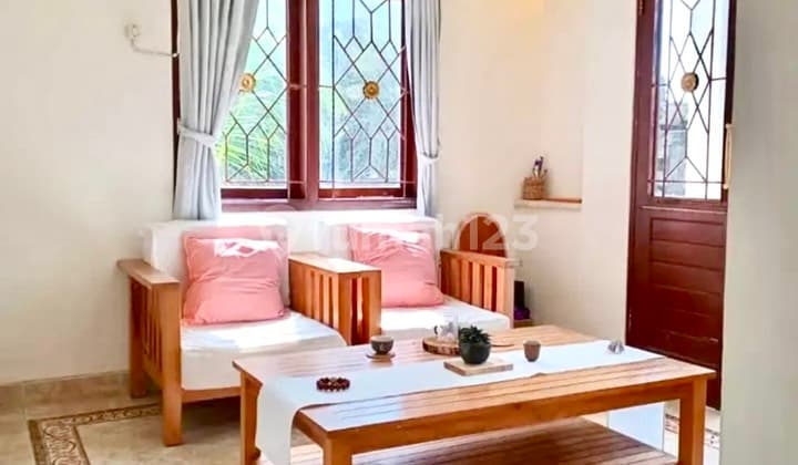 Rumah Modern Dua Lantai Siap Huni 5 Menit Ke Side Walk Jimbaran