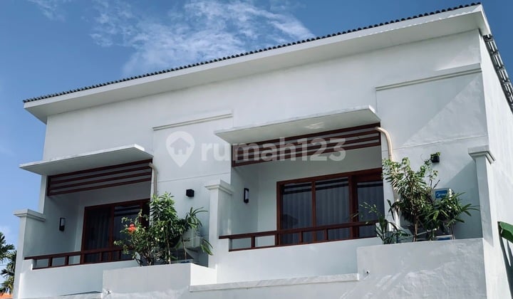 New Semi-Furnished House Ready to Occupy, 5 Minutes to Puja Mandala, Nusa Dua