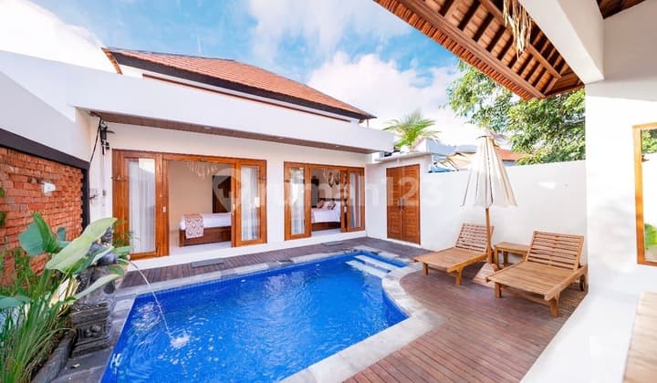 Villa Modern dan Cantik Siap Huni di Un