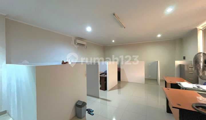 Gudang Strategis di Area Komersil Kawasan Industri Cikupa Tangerang