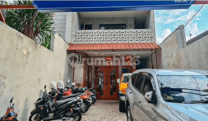 For Sale: Restaurant-Concept House Ready to Use