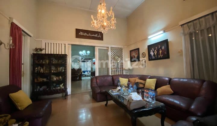 Rumah Classic Cocok untuk Usaha Sayap Sukajadi