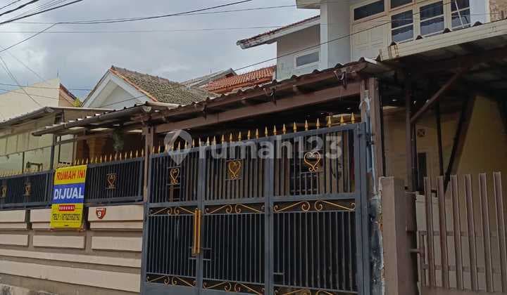 Minimalist Ready-to-Occupy House in Asri Turangga