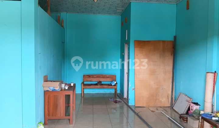 Roko for Rent, Strategically Located by the Road in North Klaten