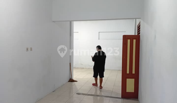 Ruko Disewakan Diklaten Utara Siap Usaha atau Kantor