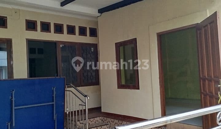 Rumah Siap Huni 3 Rumah Jadi Satu di Ngaliyan
