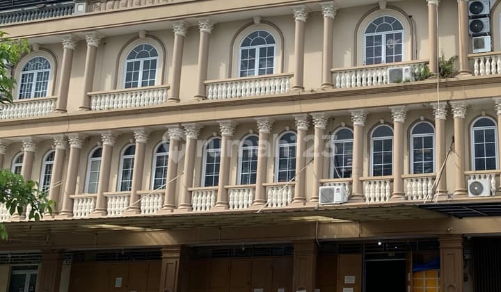 Ruko Gandeng 4 Lantai Siap Huni Di Mutiara Taman Palem