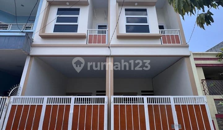 Dijual Rumah Baru Minimalis 2 Lantai Baru Selesai Bangun, Siap Huni Poris Indah, Cipondoh, Tangerang