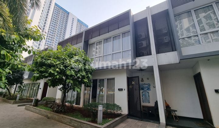 Di sewakan Apartemen Town House Puri mansion siap huni