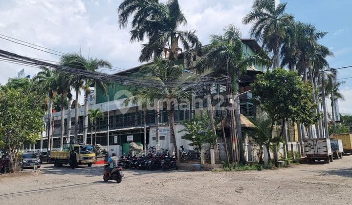 Gudang bagus, terawat, luas, dekat pelabuhan di Sunter, Jakarta Utara