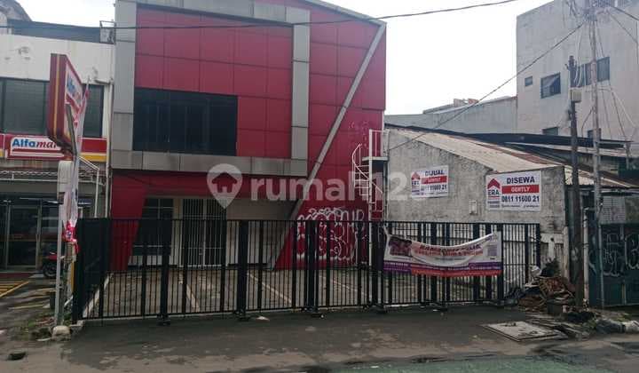 Mini Building 3 Lantai, Pinggir Jalan, Strategis Area di Jl. Kapt. Tendean Jaksel