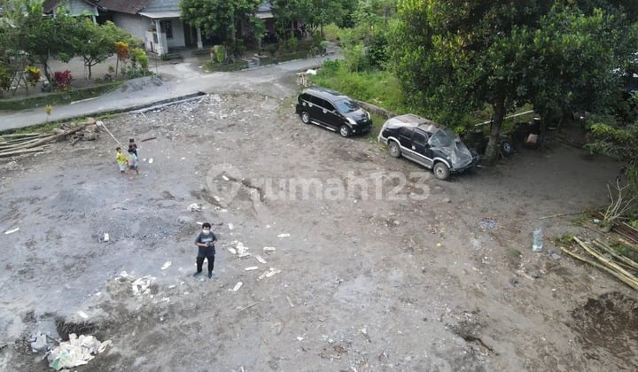 Dijual kavling tanah, area strategis terusan sungai Blue Lagoon Sleman Jogya