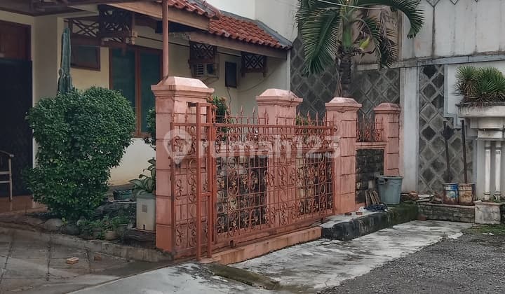 Rumah Luas Dalam Cluster Bebas Banjir di Jatibening Bekasi (Mm)