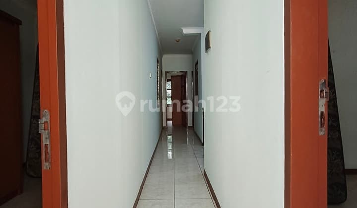 Kos Kosan 10 Kamar Ada Kamar Mandi Dalam Jalan Lebar Posisi Dalam Komplek