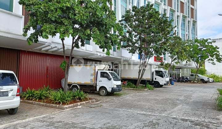 Linq Dalam Komplek Hadap Lapangan Golf Stategis Dekat Gate Tol Kemayoran