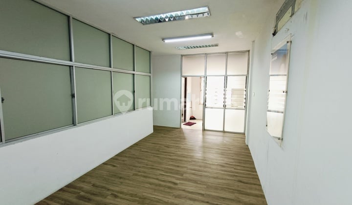 Ruko Jl Pembangunan Jl Gajah Mada