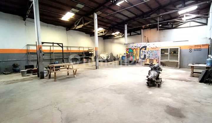 Gudang Jalan Raya Padalarang Tanah Ngantong