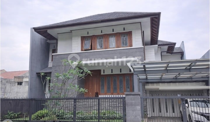 Rumah Mewah Batununggal Bandung Siap Huni
