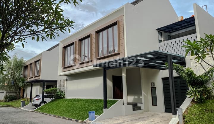 Rumah Mewah Dalam Town House Siap Huni Jagakarsa