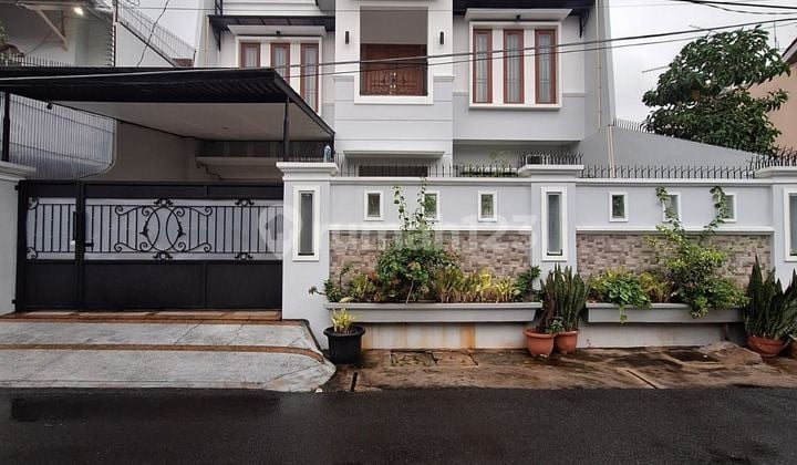 Rumah Dalam Komplek Area Klender Siap Huni Jakarta Timur