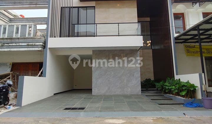 Rumah Modern Minimalis Siap Huni Pejaten Jakarta Selatan