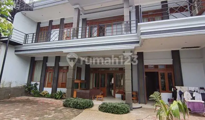 Dijual Rumah Luas Di Area Gegerkalong Sarijadi Lokasi Strategis