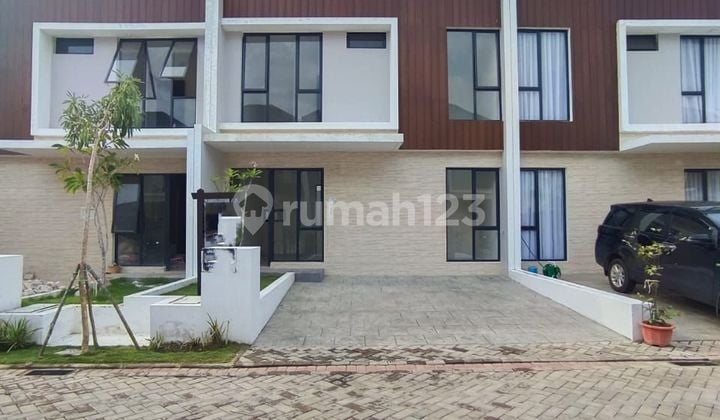 di Lavish Hill ,Citraland Megah ,Dekat Mega Mall Dan Pelabuhan Internasional Batam Centre