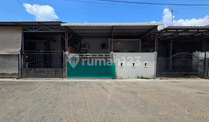 Ready to Occupy, House, 1 Floor, Building Use Rights, Near Shopping Center, Can use Mortgage.
