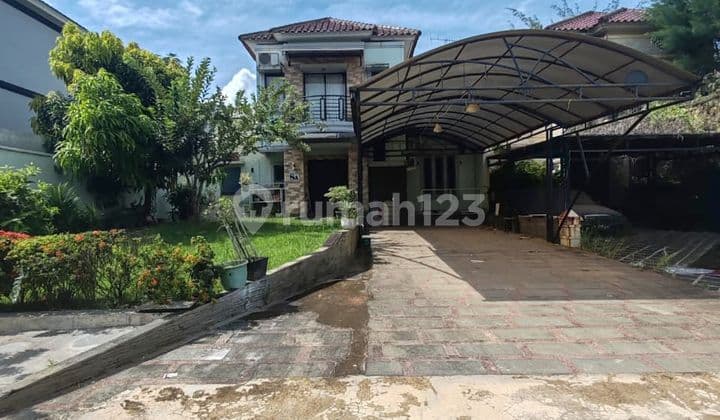 Bebas Banjir, Rumah, 2 Lantai, HGB, Siap Huni,