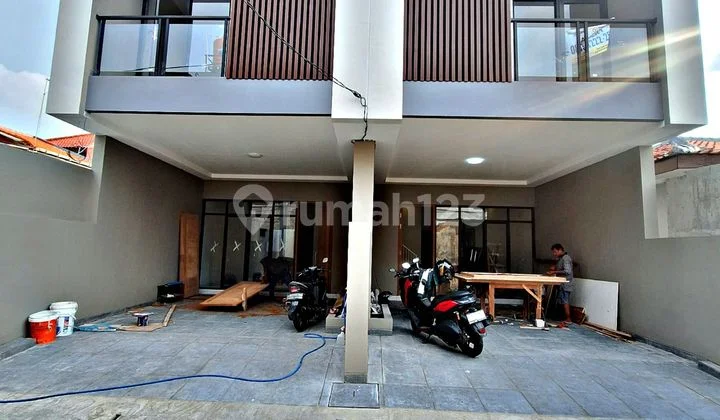 Di.jual.rumah Baru.2.unit.di.sumur.batu.kemayoran.jakarta Pusat