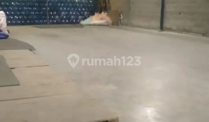 Disewakan Gudang Sadang Sayap Tki