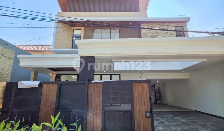Rumah Mewah Baru Radio Dalam Dekat Pim 1 LT 307 LB 360 Harga Turun 10M