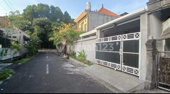 Dijual Rumah di Perumahan Dekat Mcdonald Kfc Jimbaran Siap Huni, Bagus Terawat