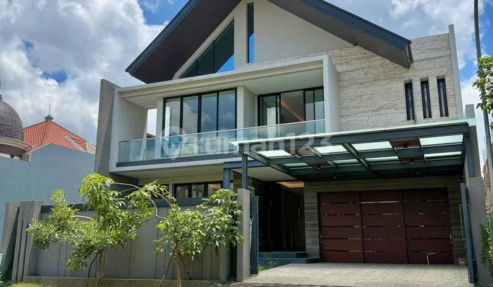Rumah Baru di Regency 21 High Spec 2 Lantai Backyard Sangat Luas