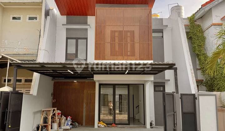 Dharmahusada Mas 2-Story House Fully Renovated Free AC & Water Heater