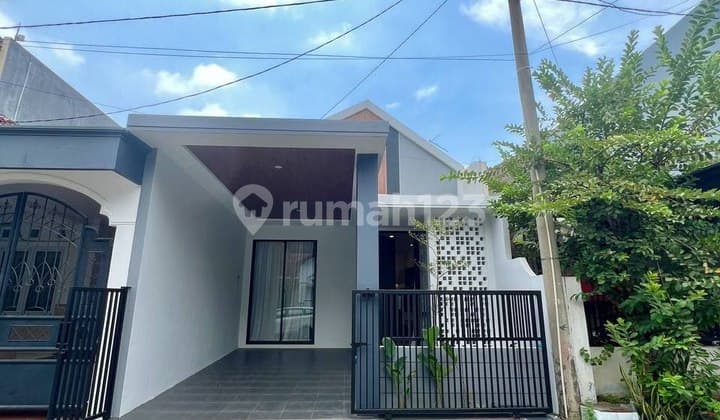 Rumah Modern Compact Griya Asri, Pakuwon City 1 Lantai Furnished