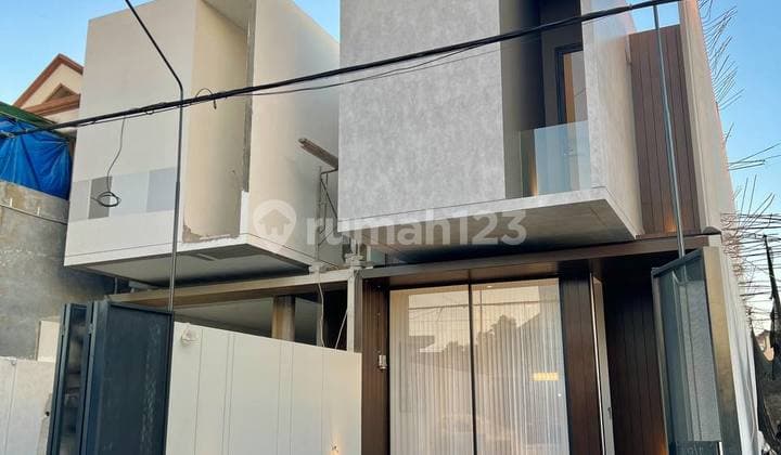 Rumah Baru Modern Mojoarum Dharmahusada 2 Lantai Furnished Tipe B