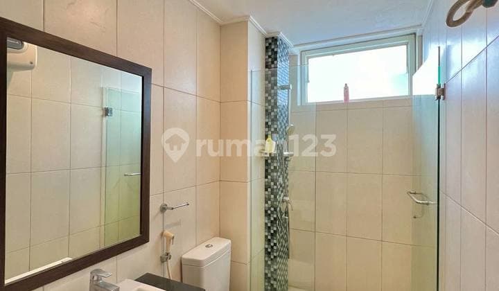 BIG SALE! Apartemen Ciputra World 3 BR Tower Vue Lantai 23 Furnished