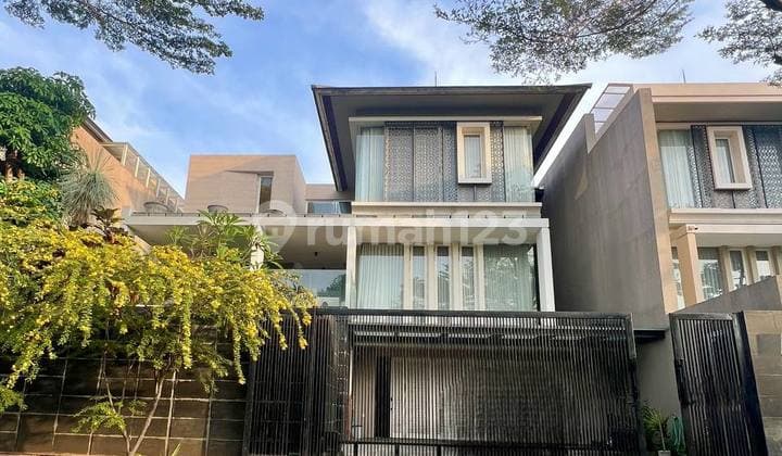 Elite Grand Peninsula Park House with Swimming Pool Semi Furnished