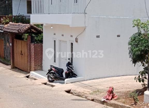 Rumah 2 lantai harga dibawah pasaran akses mobil Lokasi Kamarung Cimahi