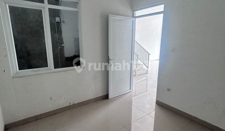 Rumah Baru 2 Lantai Lokasi di Pluto Utara Margahayu