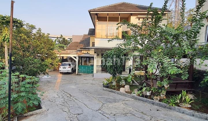 Rumah Nuansa Villa Dekat Tmii Ceger Cipayung Jaktim