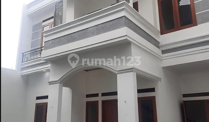 Rumah Bagus Nyaman Tenang di Jagakarsa