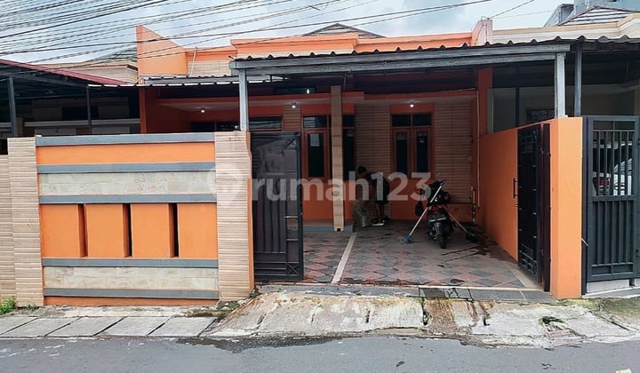 Dijual Cepat Rumah Pinggir Jalandi Kalisari Pasarebo
