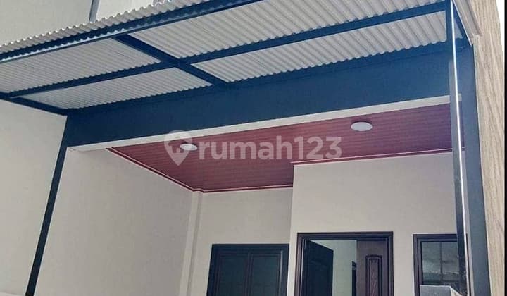 Rumah 2 Lantai Dalam Townhouse di Cililitan Kramatjati