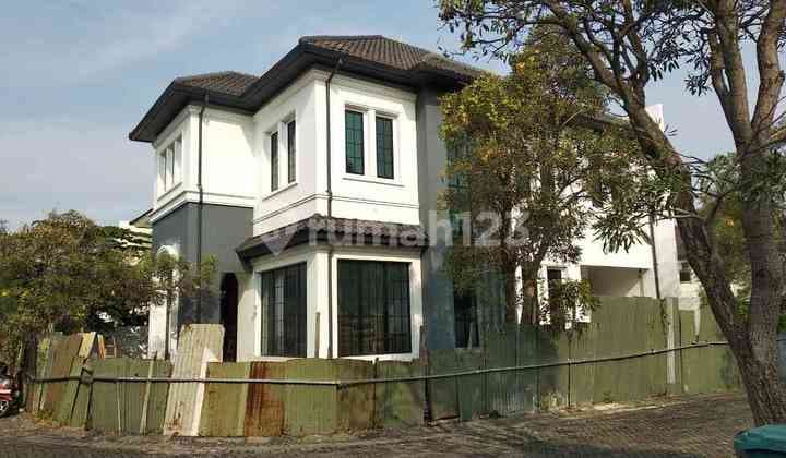 Rumah Mediterania American Style WOODLAND Citraland