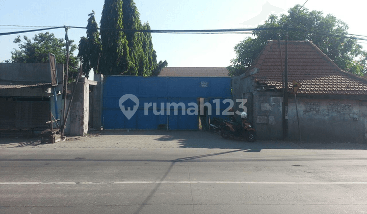 Gudang Hitung Tanah Strategis Raya Legundi Gresik (IF)