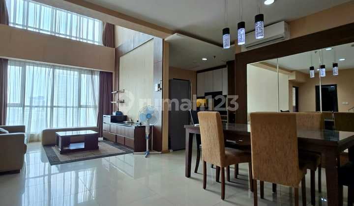Apartemen Type Loft 2 Lantai For Rent In Jakarta Selatan. Dki Jakarta